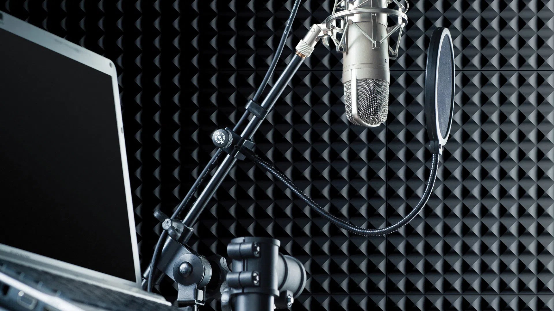 3D Gypsum Wall Panels - CHAOS - Gypsum acoustic panel with a pyramid-shaped geometric pattern | DecorMania UK