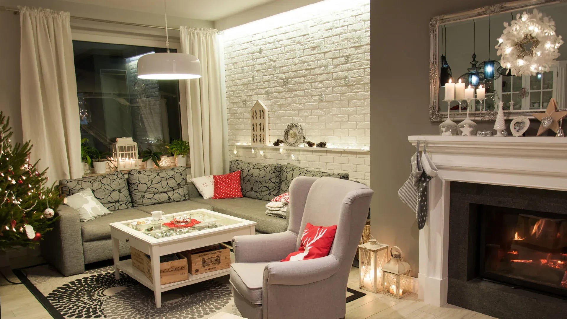 Brick Slips PARMA Gypsum Interior - Box in cozy living room interior Decormania UK