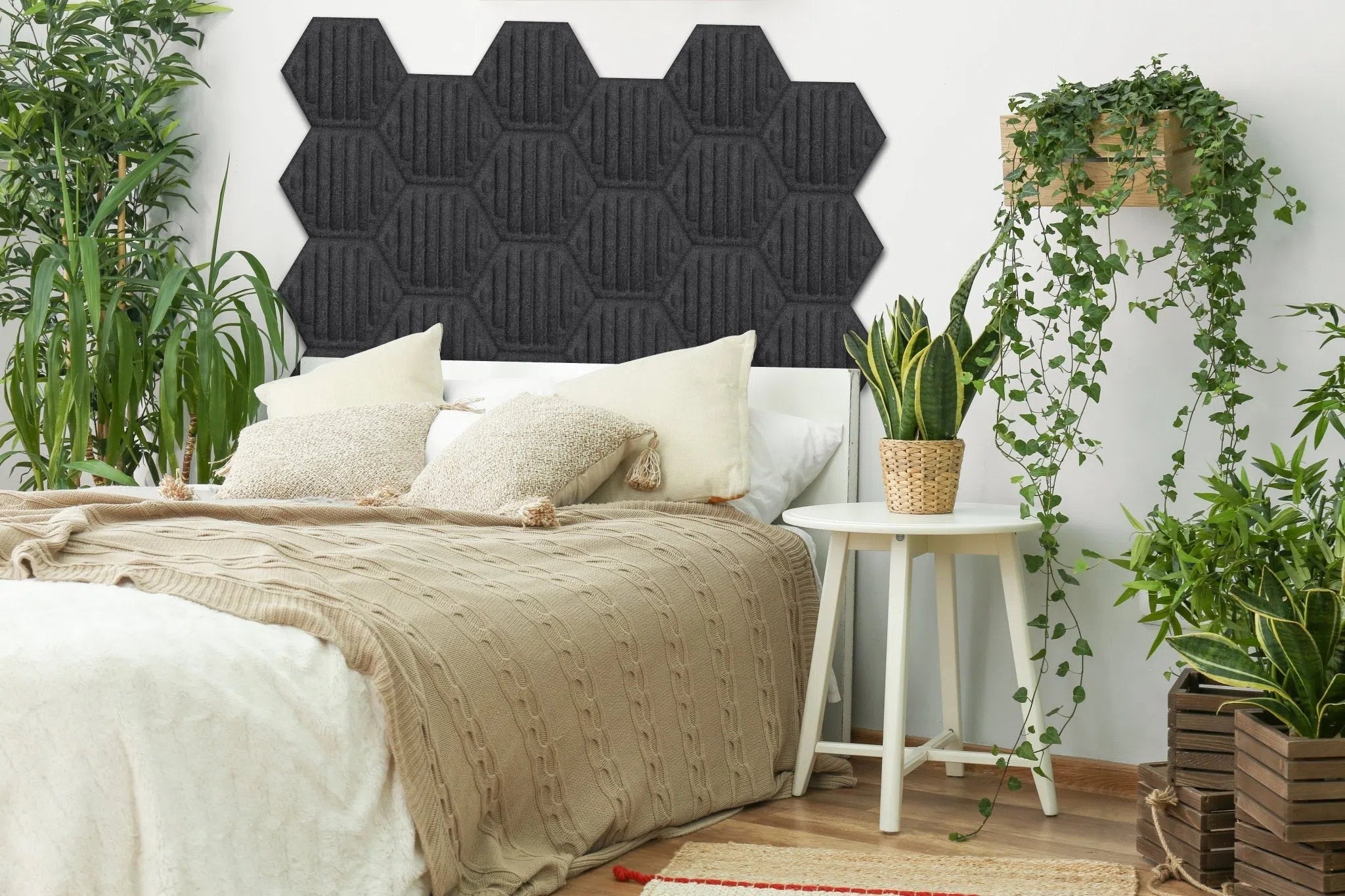 HEXA RIFT Acoustic 3D Felt Wall Panels in bedroom interior BLACK Multipack Decormania UK