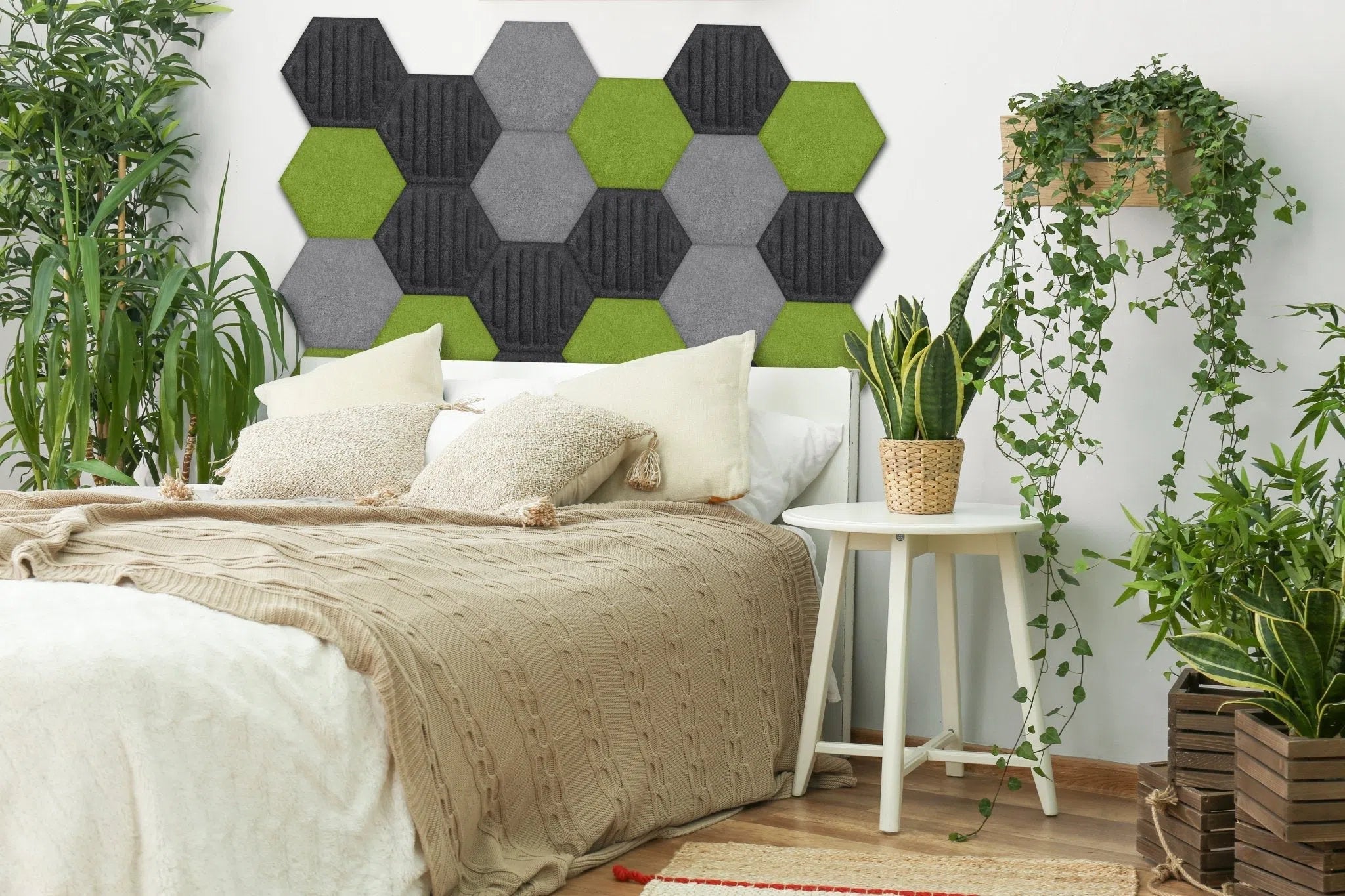 HEXA RIFT Acoustic 3D Felt Wall Panels in bedroom inerior GREY Multipack Decormania UK