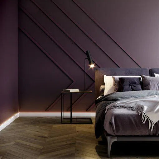 IL10 2M WALLSTYL SKIRTING BOARD WITH LED LIGHT DIFFUSER in a modern bedroom | DecorMania UK 