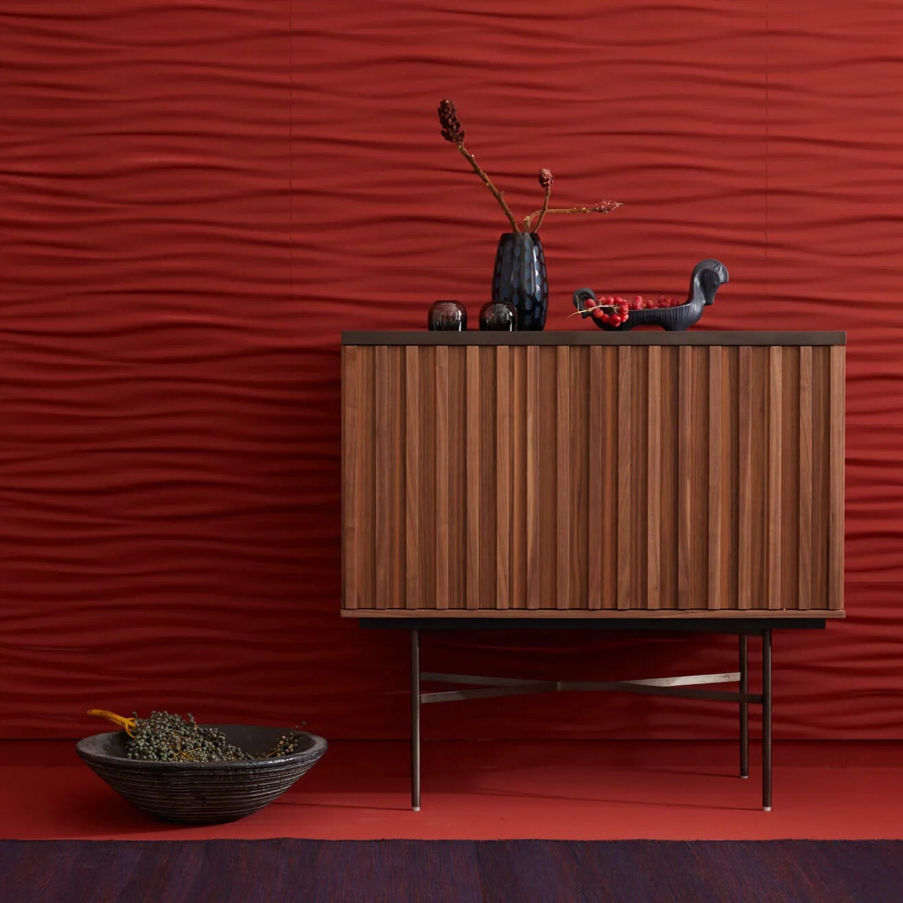 LIQUID 3D wall panel ARSTYL® in a modern office space, with dynamic, wavy patterns enhancing the room | DecorMania UK