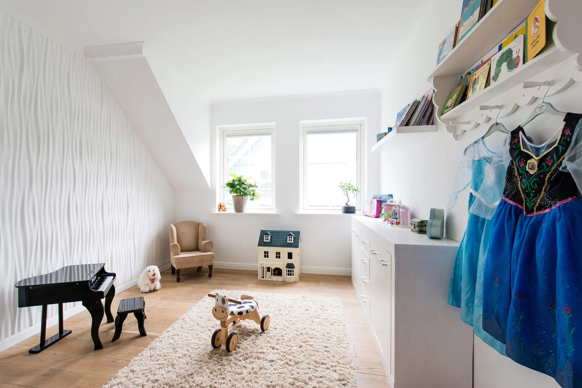 LIQUID 3D wall panels ARSTYL® in a playful children's room, with soft, flowing curves that add texture and warmth | DecorMania UK