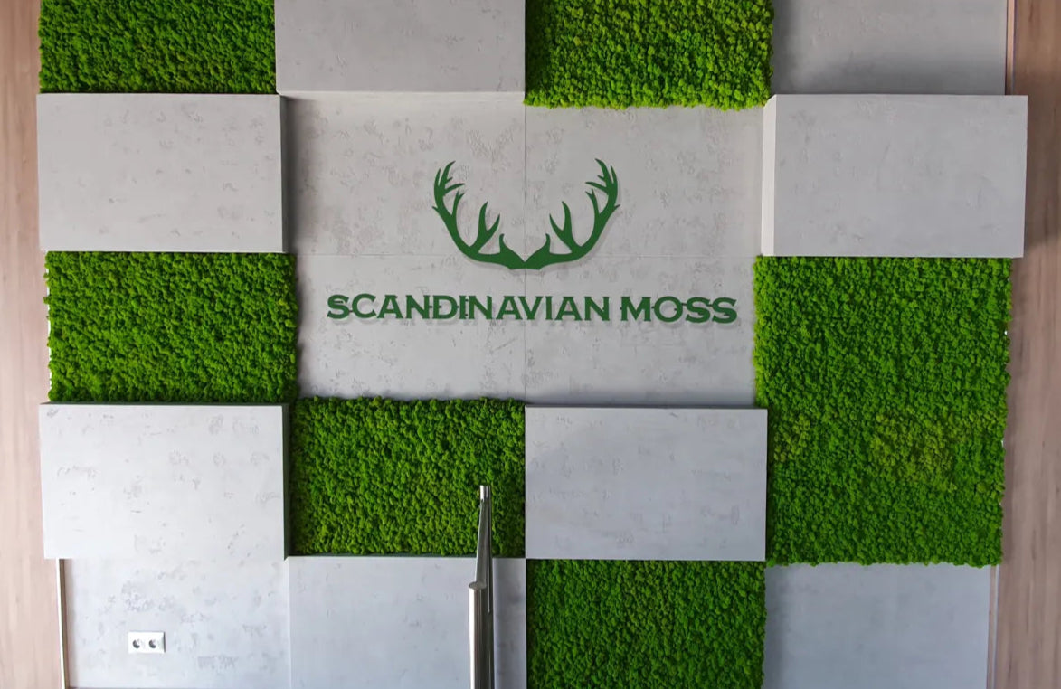 Reindeer Preserved Moss Wall Decor with logo DecorMania UK 4