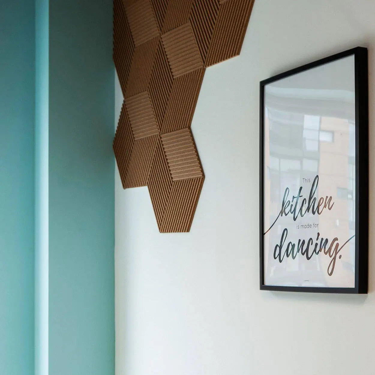 STRIPE - Acoustic 3D Cork Wall Panels in stylish kitchen corner | DecorMania UK