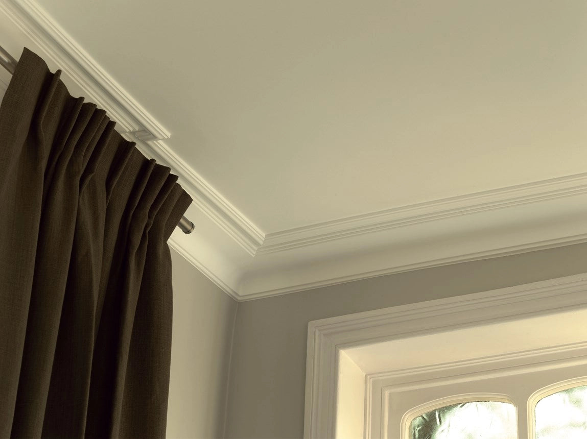 Z17 ARSTYL® 2M NMC Ceiling Coving on white ceiling | DecorMania UK 