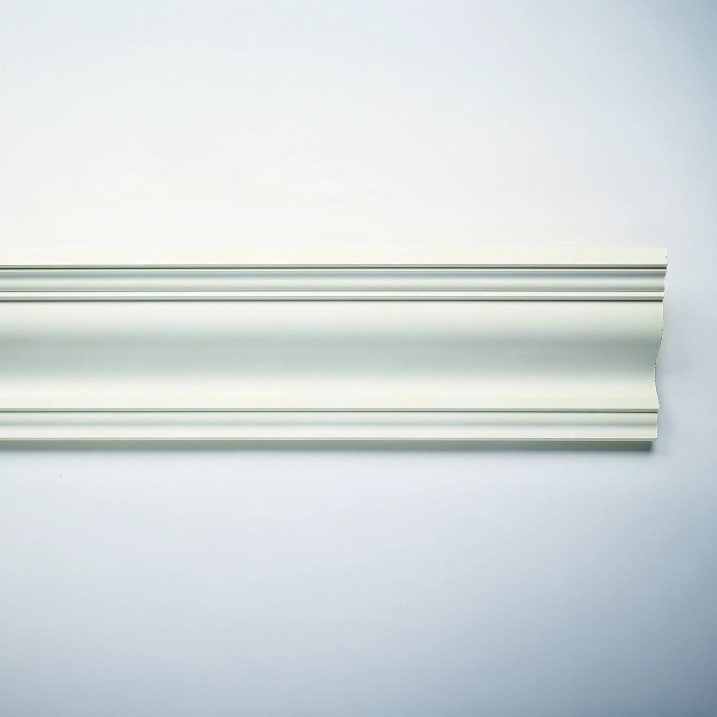 Close-up view of ANASTASIA Z74 2.4M NMC Ceiling Coving | DecorMania UK