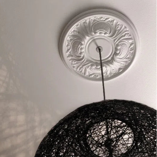 CARLA R1517 Ceiling Rose with a modern pendant light | DecorMania UK 