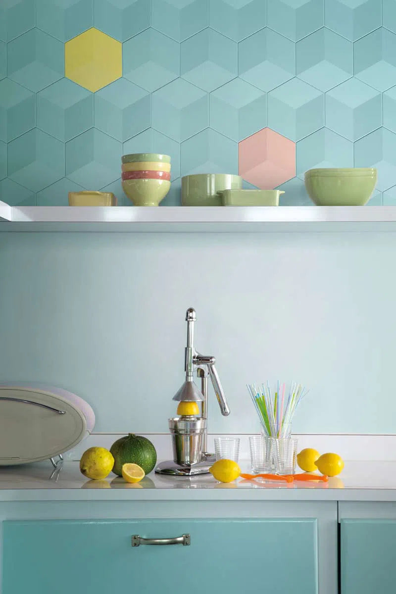 CUBE 3D Wall Panels ARSTYL® in a chic kitchen, creating a dynamic wall feature with its clean, geometric pattern | DecorMania UK
