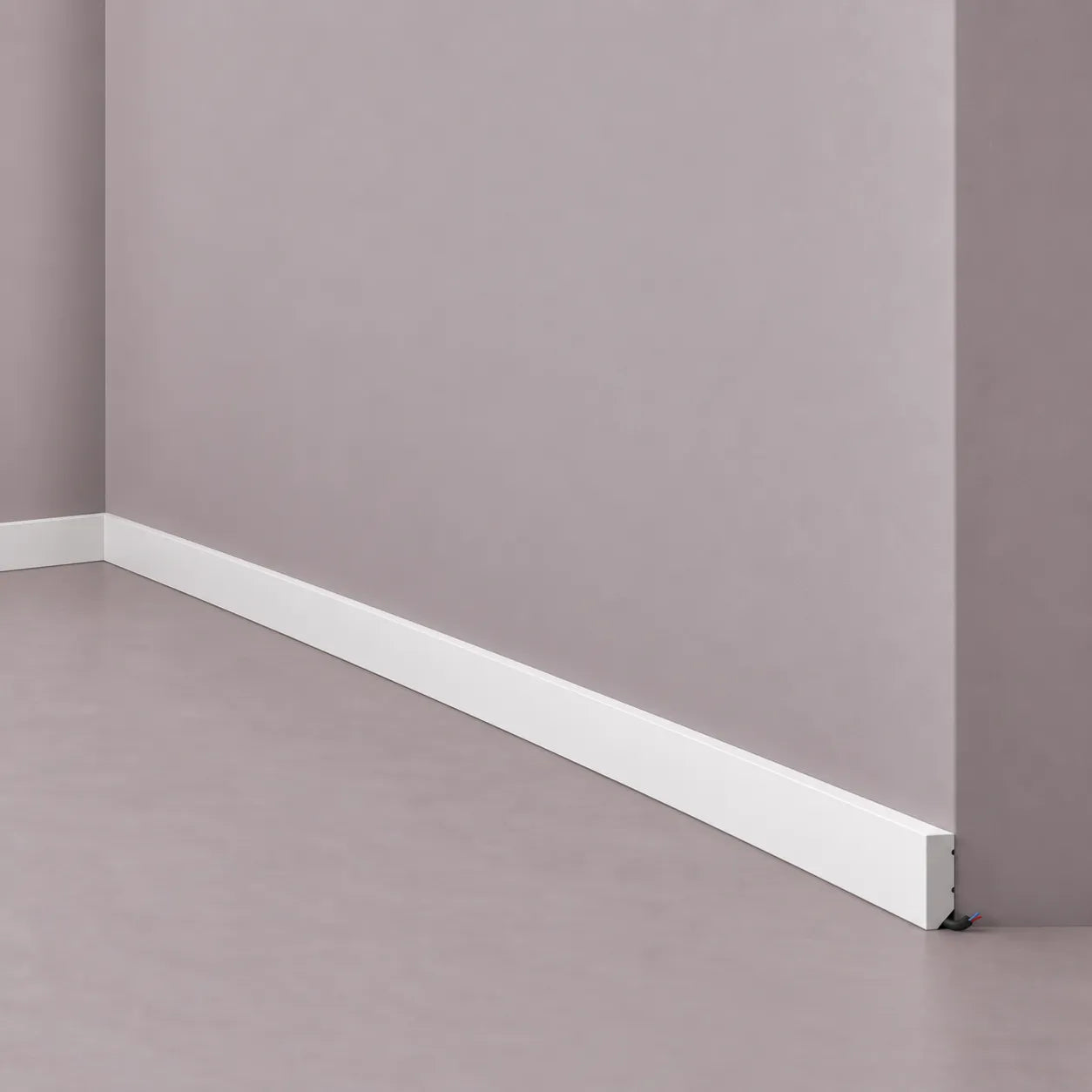 FT1F WALLSTYL white skirting board with minimalist profile
