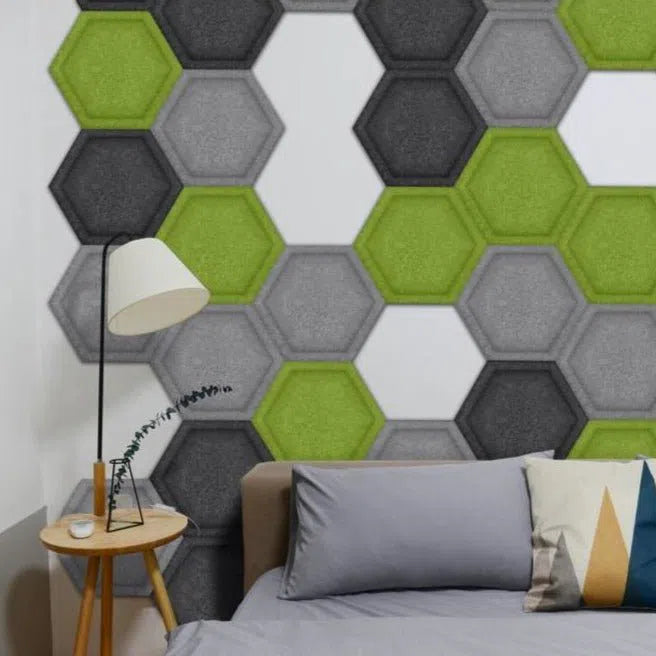 HEXA BOLD 3D Felt Wall Panels BLACK in a living room | DecorMania UK