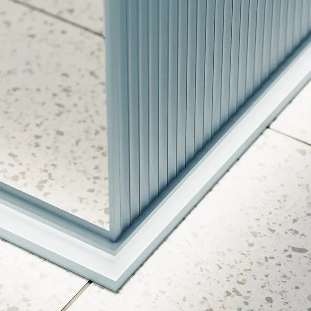 IL14 WALLSTYL lighting profile around teal fluted wall feature