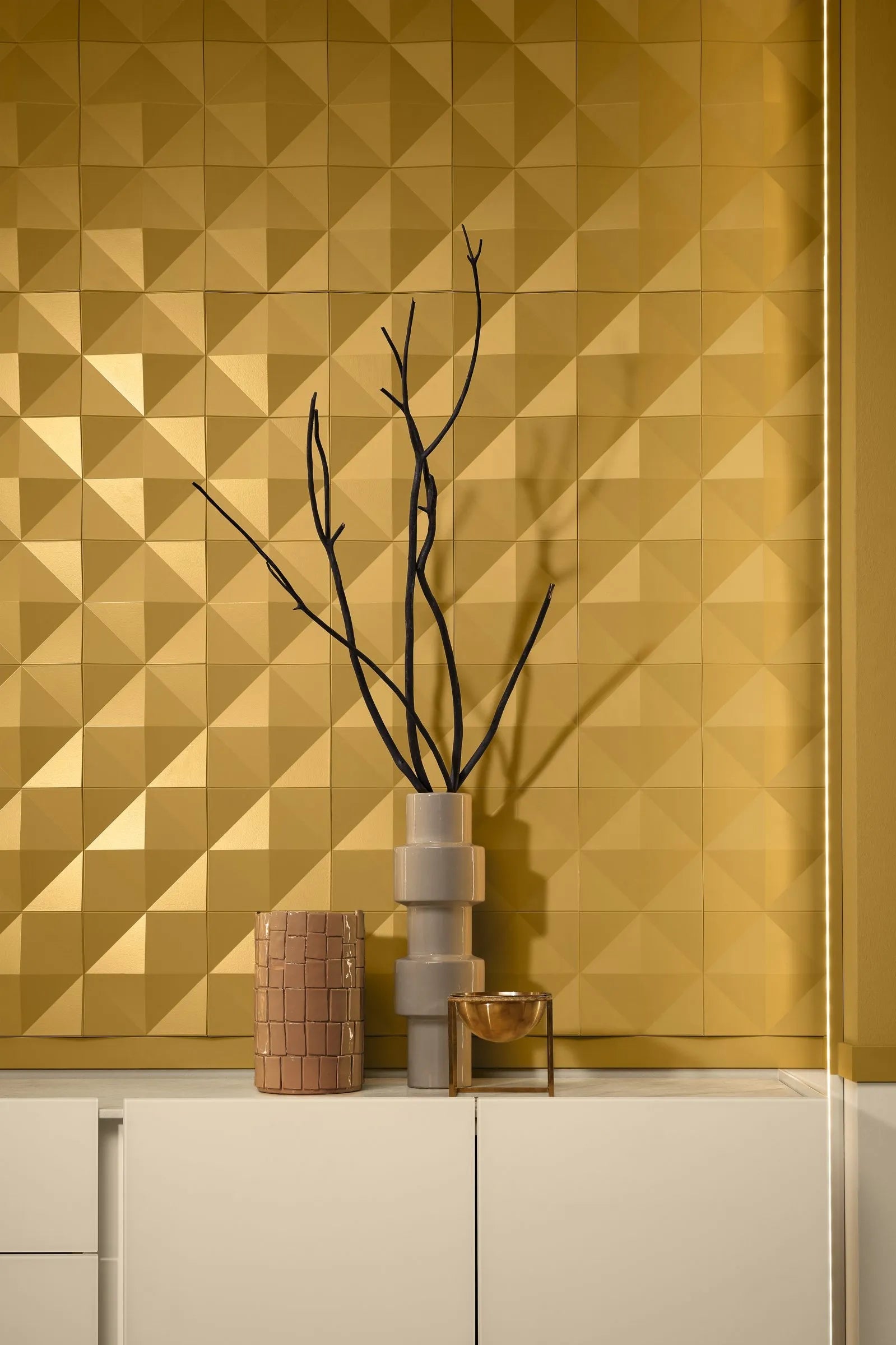 CURVE Arstyl® 3D Wall Panels adding texture to a modern living room wall | DecorMania UK
