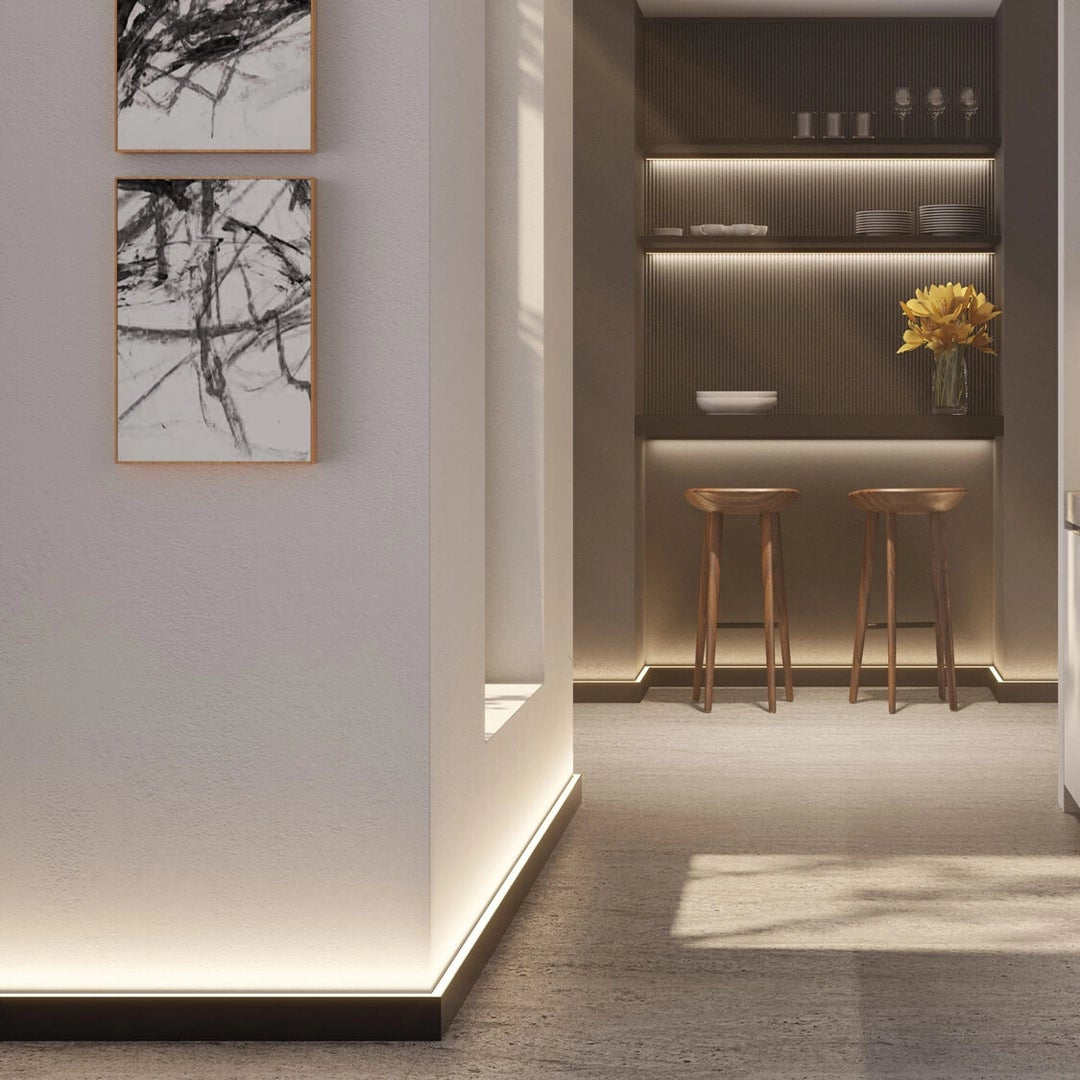 IL10 2M BLACK WALLSTYL SKIRTING BOARD in the modern kitchen | DecorMania UK 