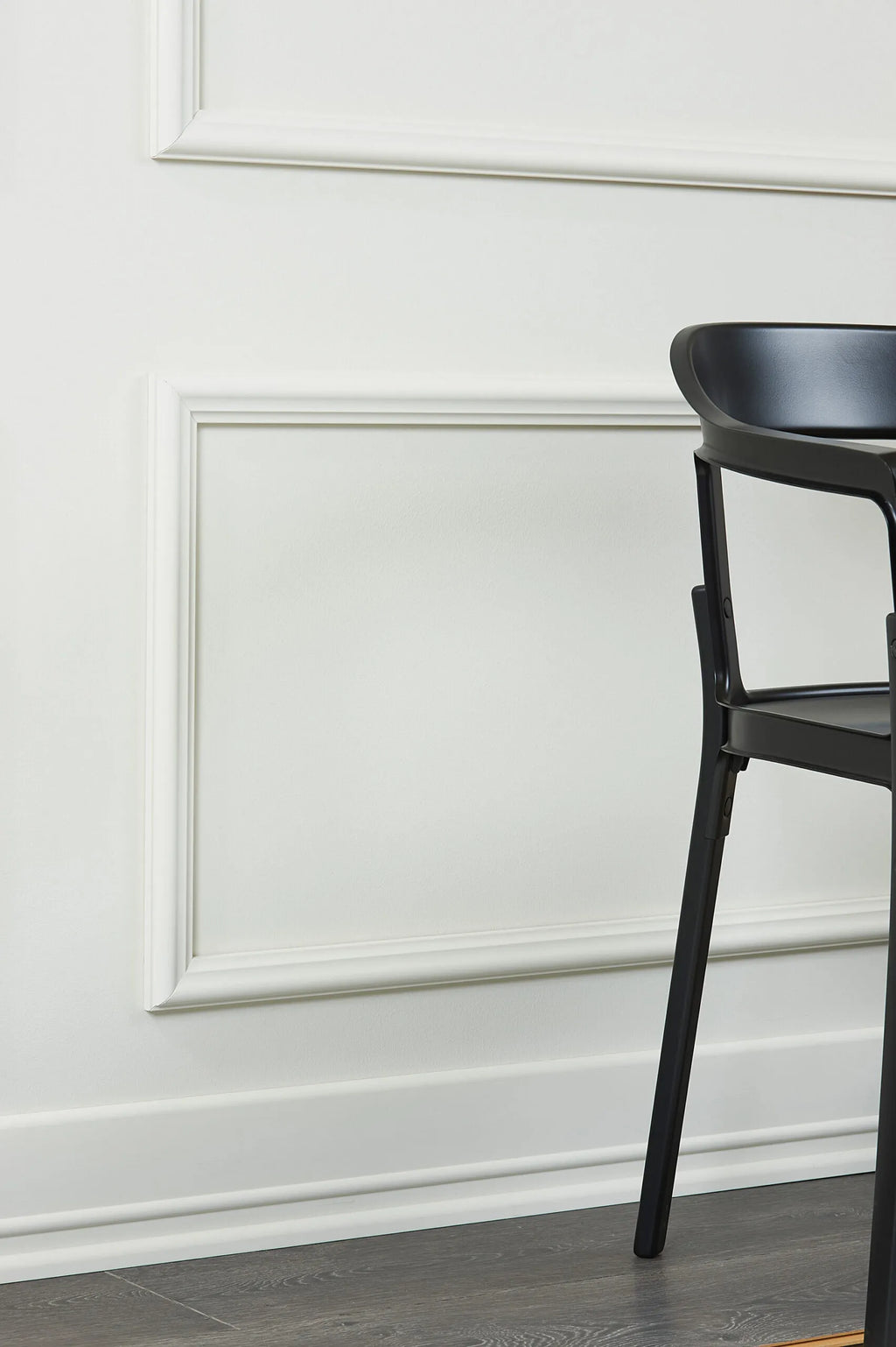 WL2 WALLSTYL PANEL MOULDING 2M - Dado Rail on white wall | DecorMania UK