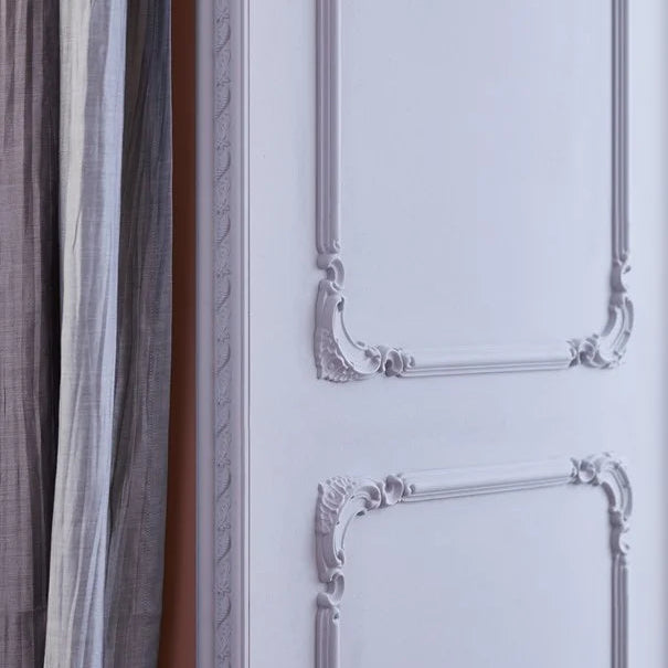 Z10 ARSTYL wall moulding used to create decorative wall panels