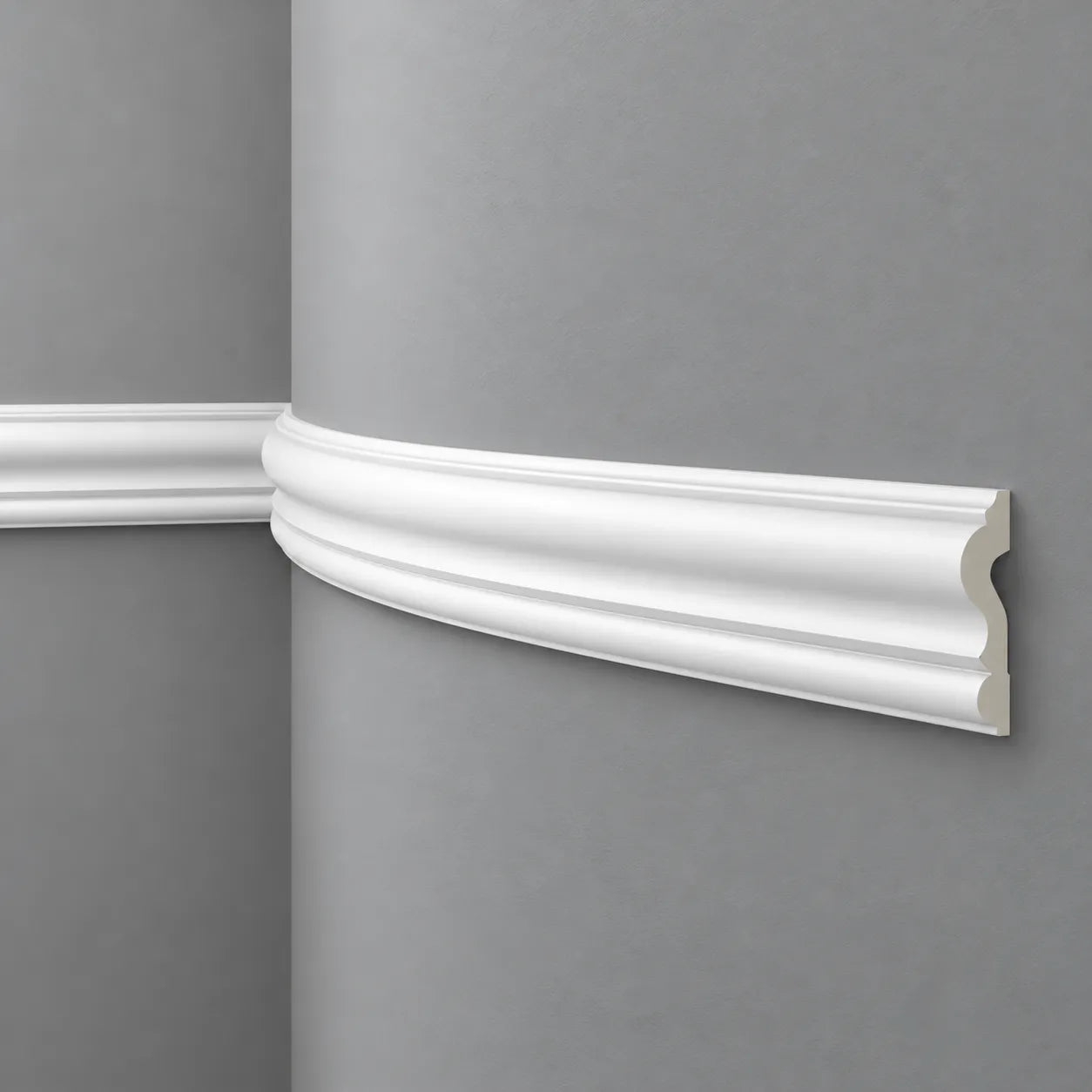 White Z1360 Flex dado rail following a curved grey wall with a visible end profile