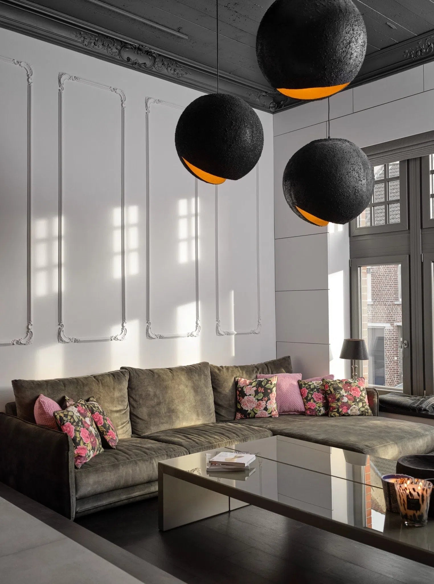 Z42 ARSTYL® SET OF 2 INTERNAL CORNERS - Ceiling coving in stylish interior | DecorMania UK 